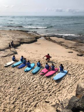 best surf school sunshine coast learn surfing Caloundra